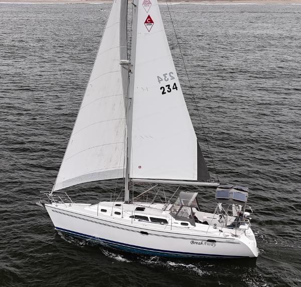2004 Catalina 350