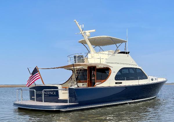 2021 Palm Beach Motor Yachts PB65
