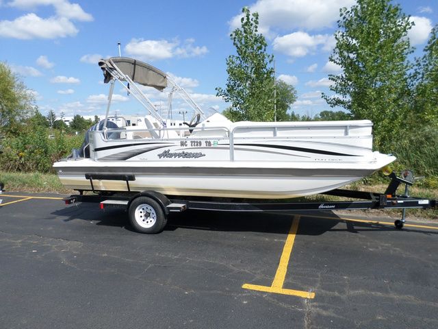 2008 Hurricane Fun Deck 196