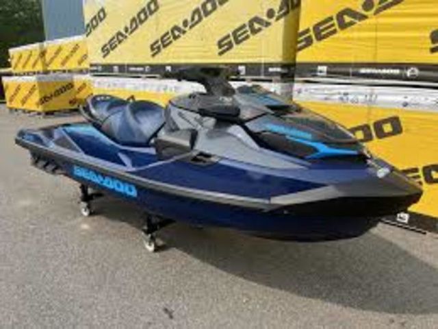 2025 Sea-Doo GTX™ 170 Tech, Audio, iDF, iBR