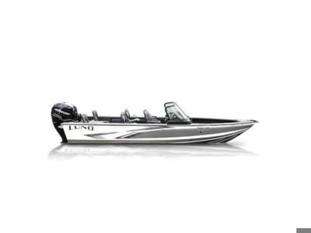 Lund 2175 Pro-V Sport 2025 Lund 2175 Pro-V Sport boat, side view, sleek design, white and black color scheme.