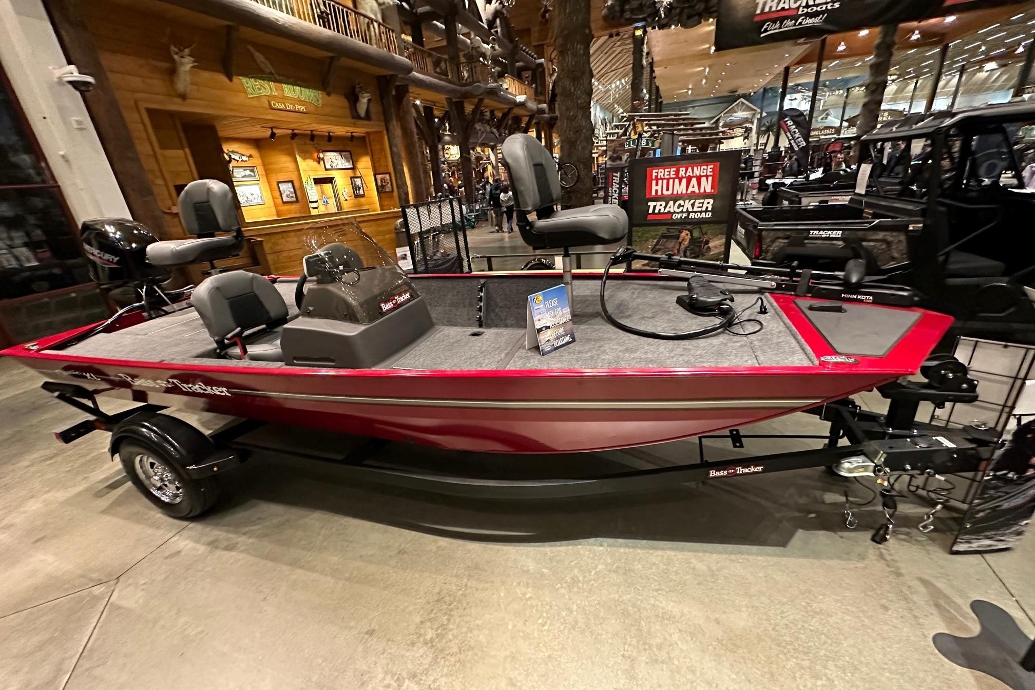 2026 Tracker Bass Tracker Classic XL
