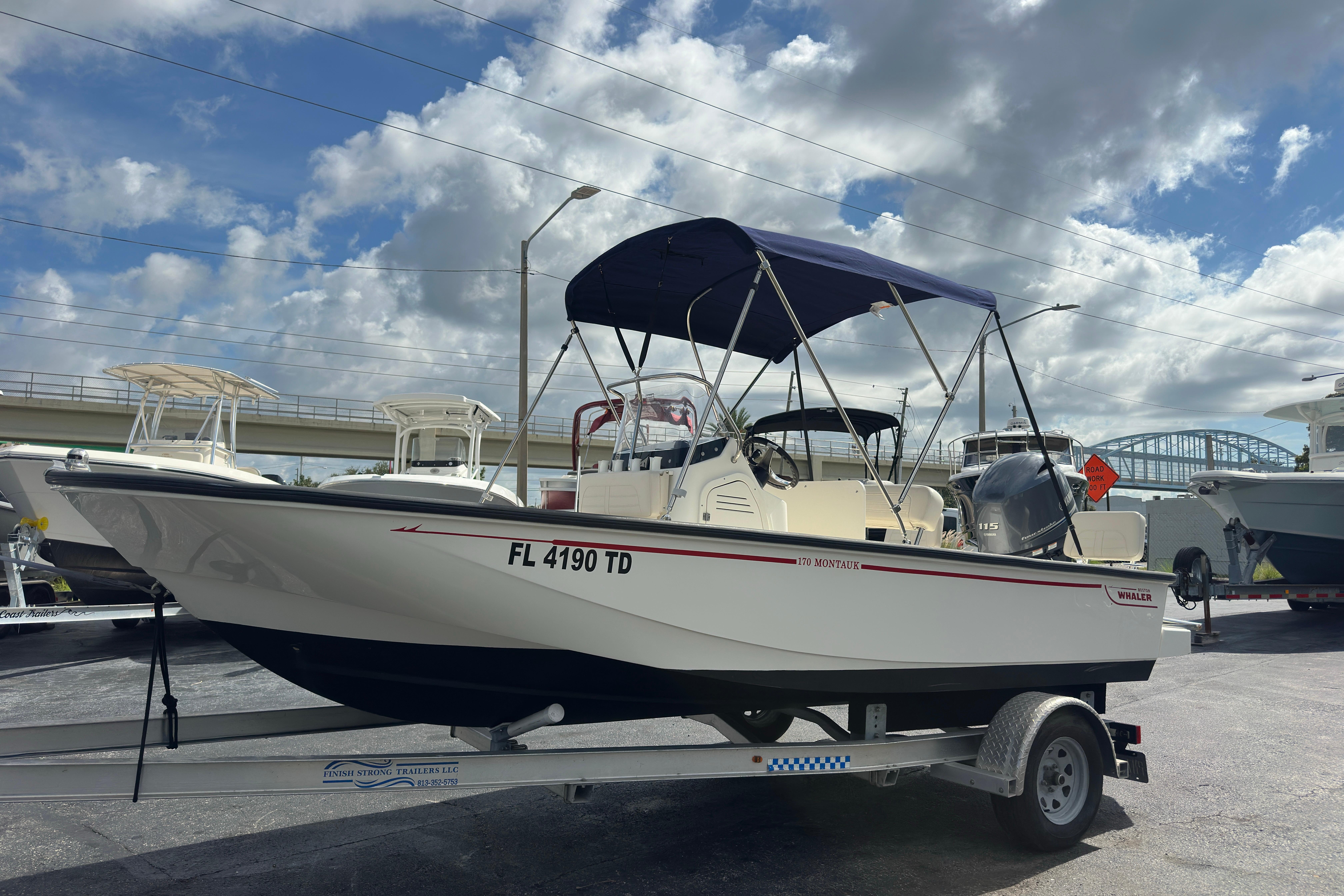 2022 Boston Whaler 170 Montauk