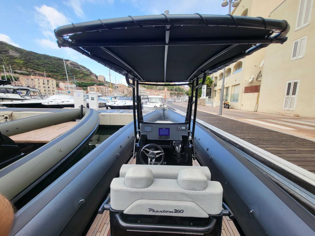 2022 Sea Water PHANTOM 260