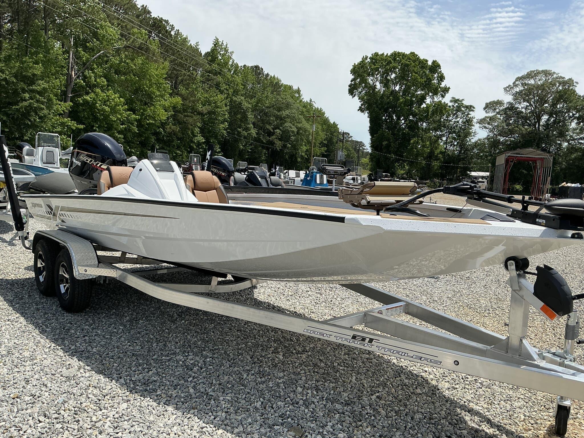Xpress Hyper-Lift Crappie Series H20 CRAPPIE