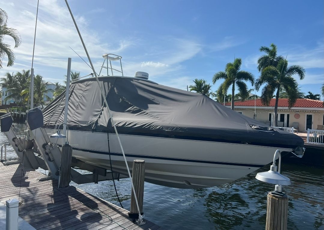 2003 Intrepid 348CC
