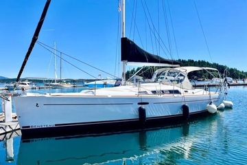 2017 Beneteau Oceanis 37