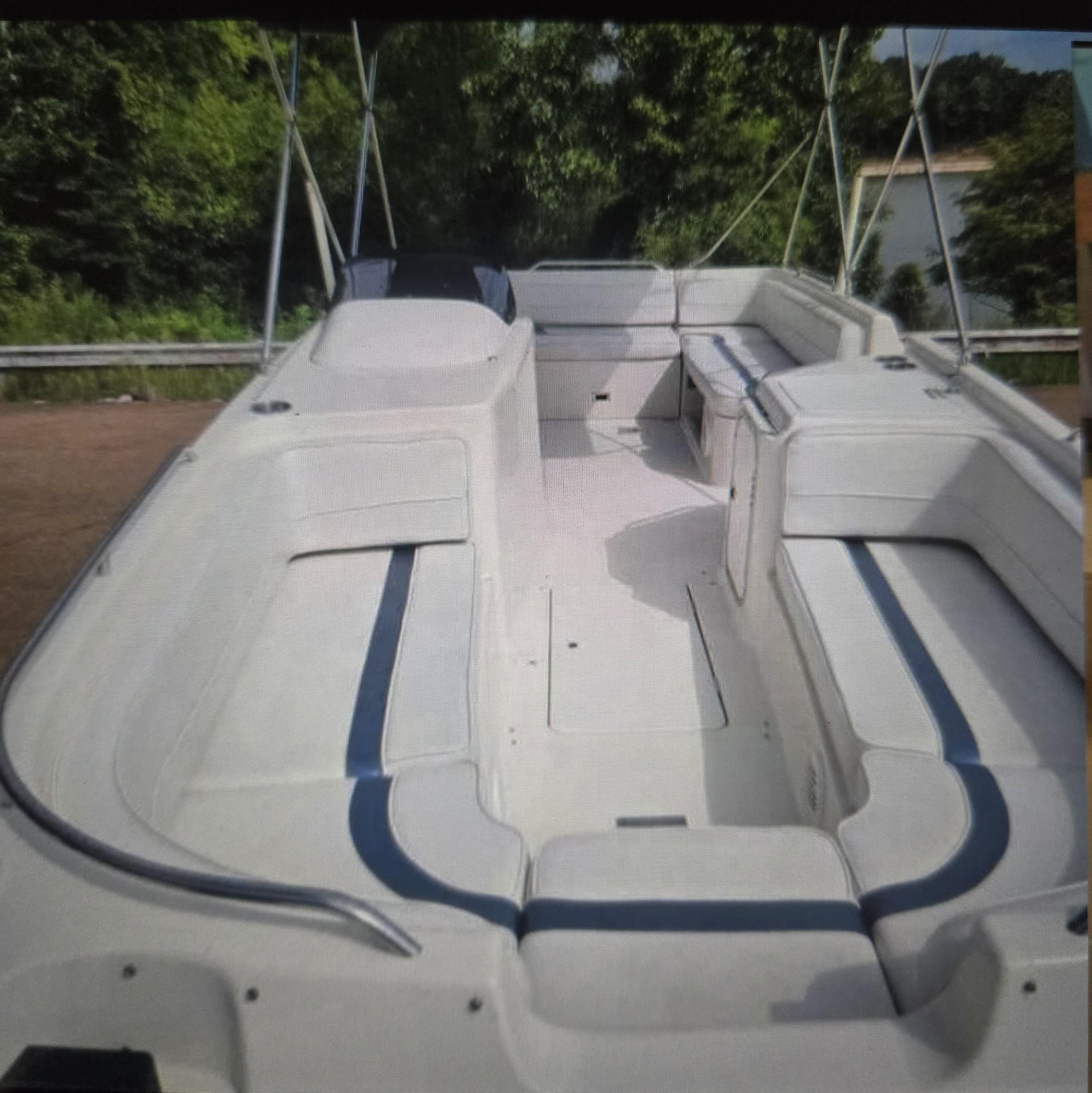 2001 Bayliner 2659 Rendezvous