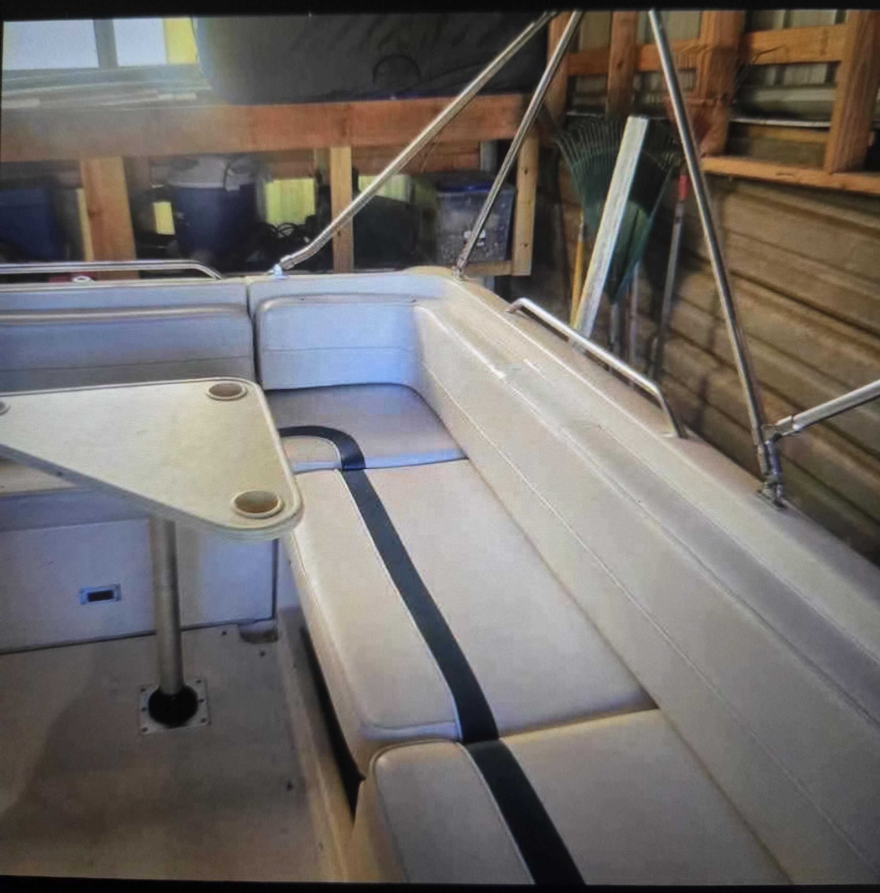 2001 Bayliner 2659 Rendezvous
