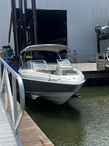 2008 Yamaha Boats 232 Limited