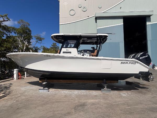 Sea Pro 322 DLX Offshore