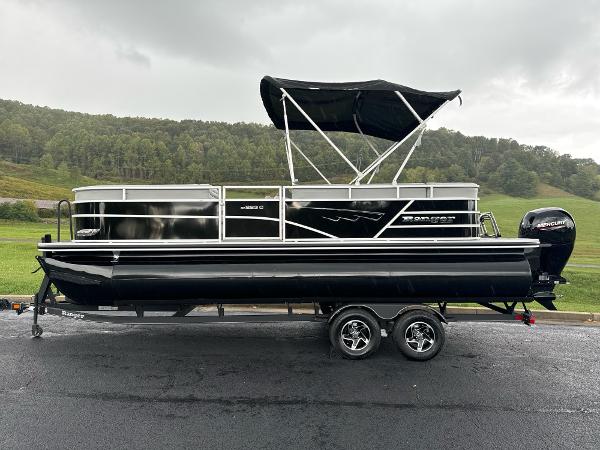 2024 Ranger Reata 223C