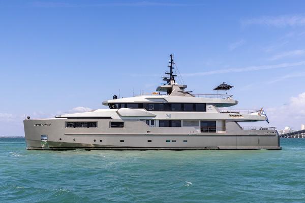 Admiral Impero 40 Luxury yacht Admiral Impero 40, 2013 model, cruising on clear blue waters.