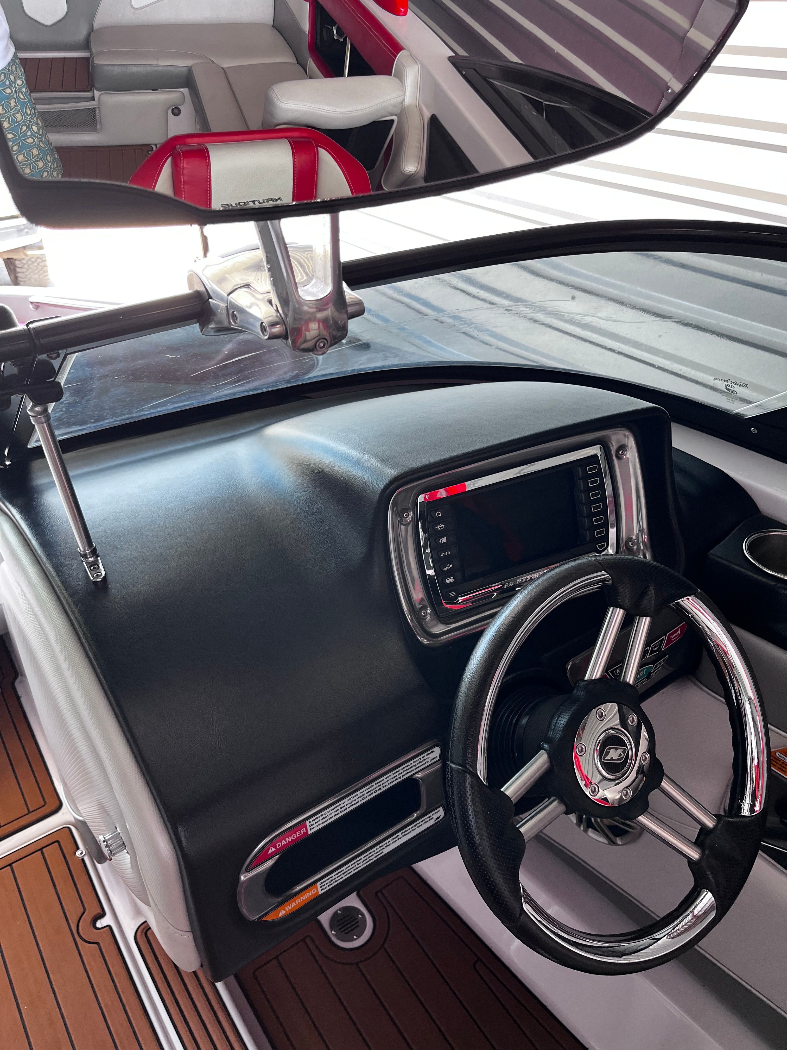 2012 Nautique Super Air Nautique 230 TE