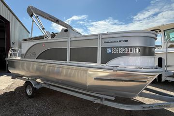2023 SunCatcher Select 18F