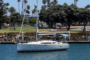 2014 Jeanneau 379