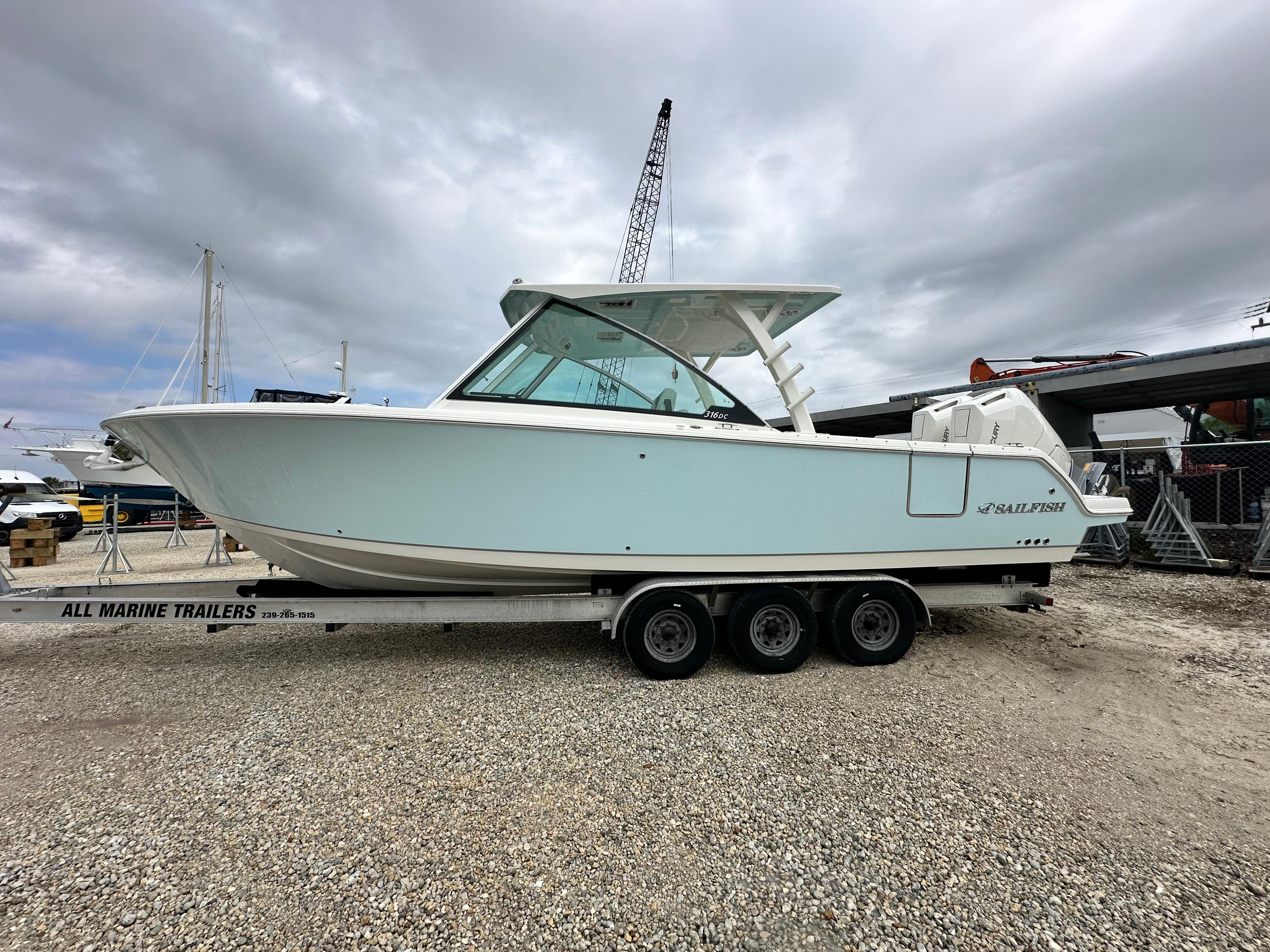 2024 Sailfish 316 DC, Fort Myers Florida - boats.com