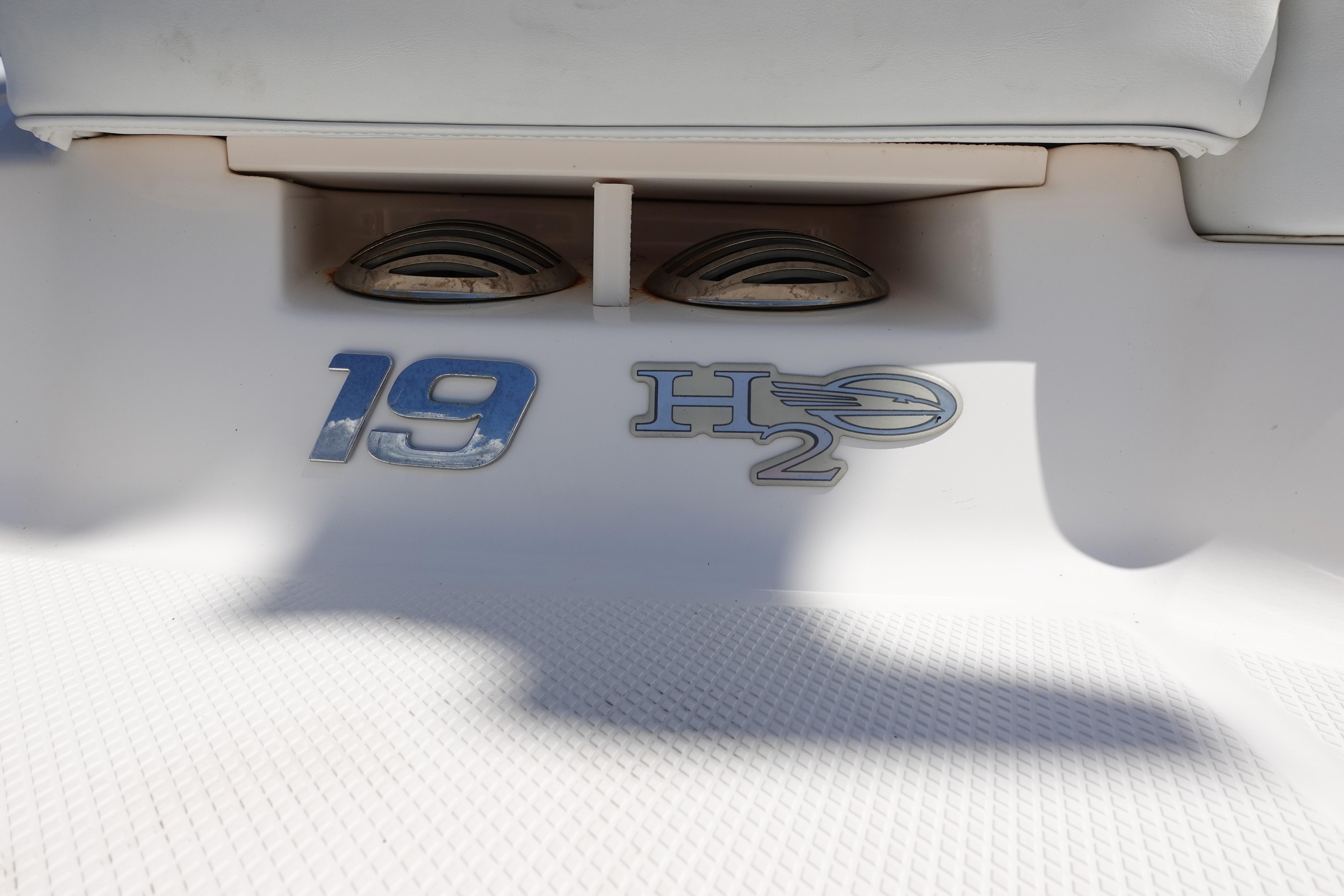 2013 Chaparral 19 Sport H2O