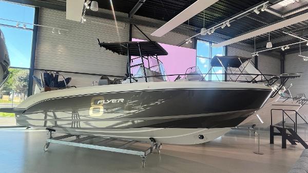 2023 Beneteau Flyer 8 SPACEdeck