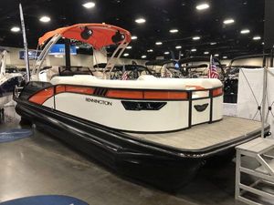 Bennington LX Sport Swingback 26 LXSSBA 2024 Bennington LX Sport Swingback 26 LXSSBA pontoon boat displayed indoors.