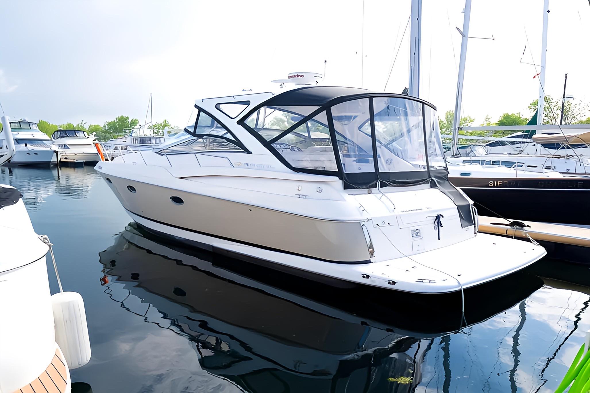2009 Regal 4060 COMMODORE SPORT YACHT
