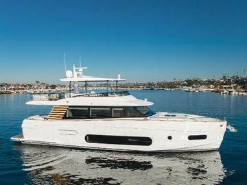 2023 Azimut Magellano 66