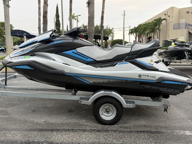 2020 Yamaha WaveRunner FX Cruiser HO