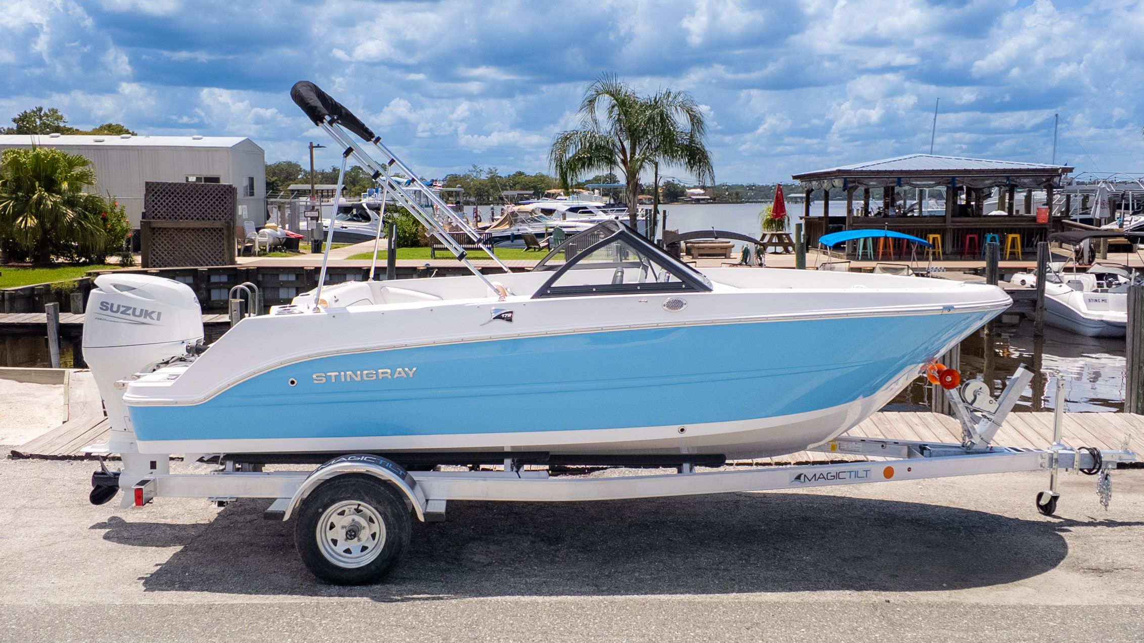 2026 Stingray 172DC