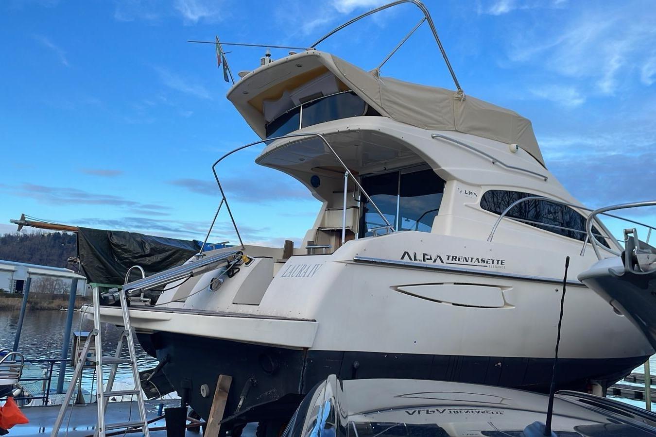 2005 Alpa 37 Fly