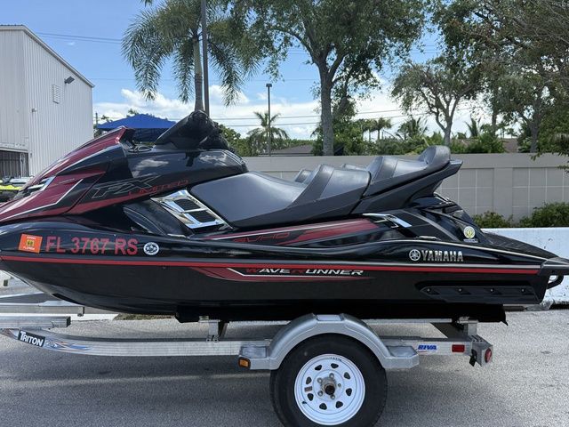 Yamaha WaveRunner FX Limited SVHO