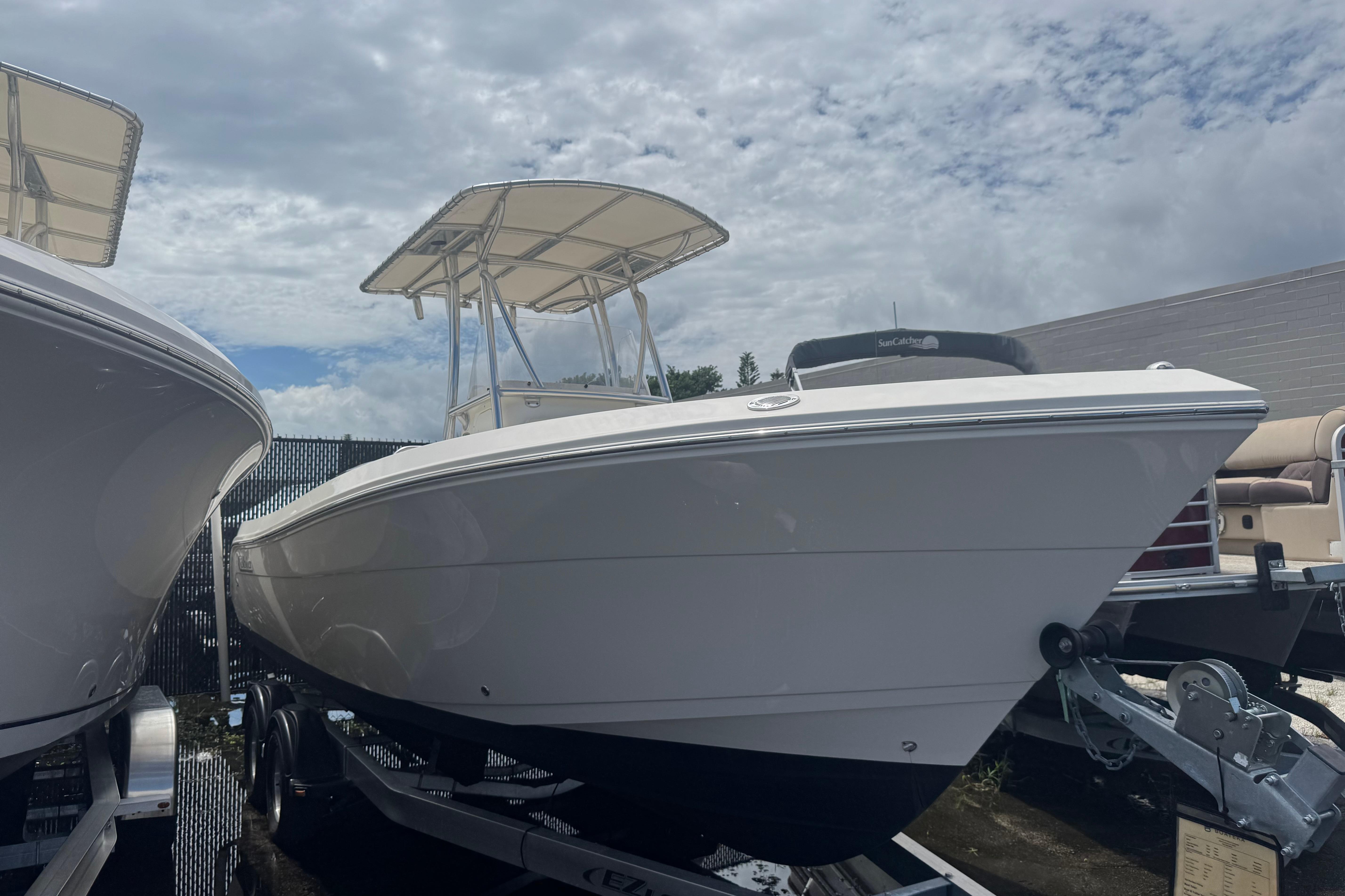 2022 Cobia 237 Center Console