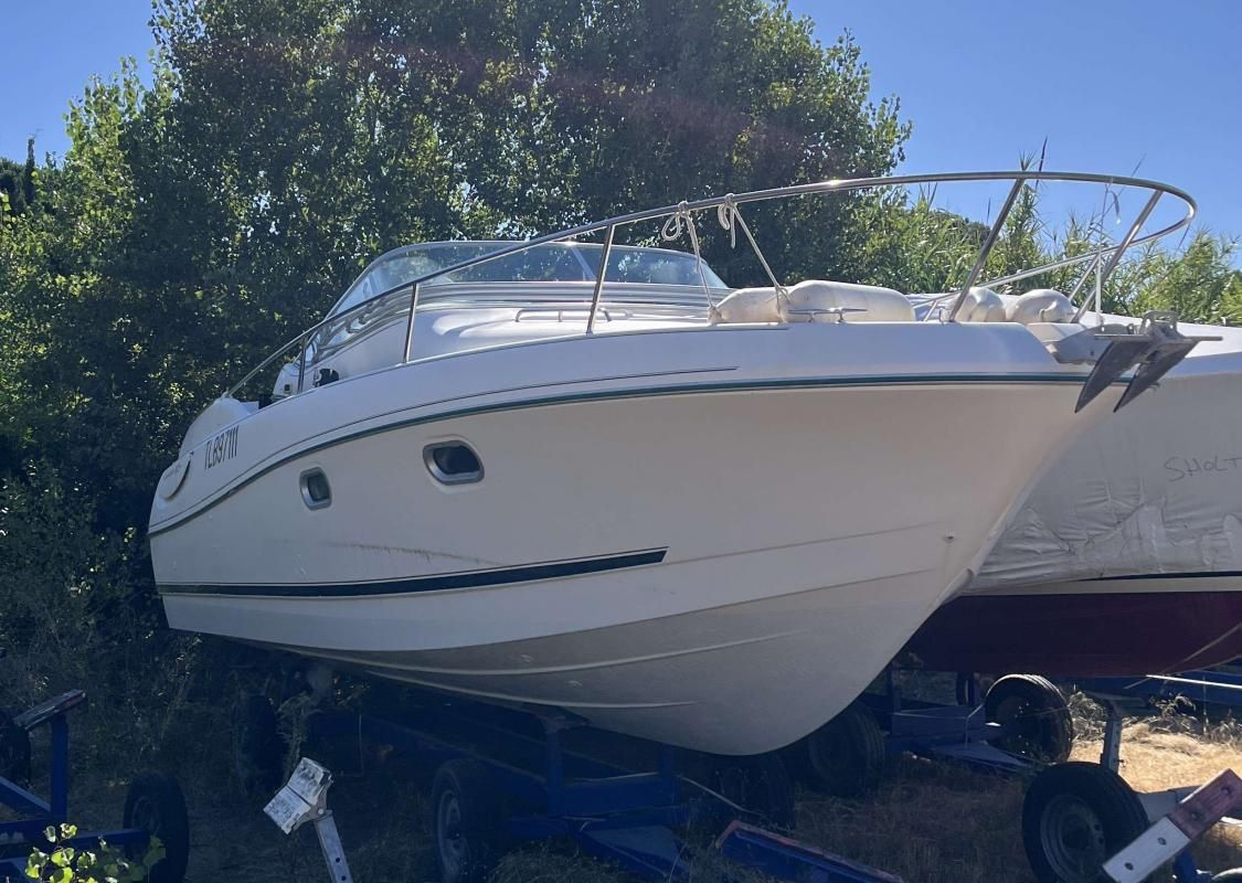 2003 Jeanneau Leader 805