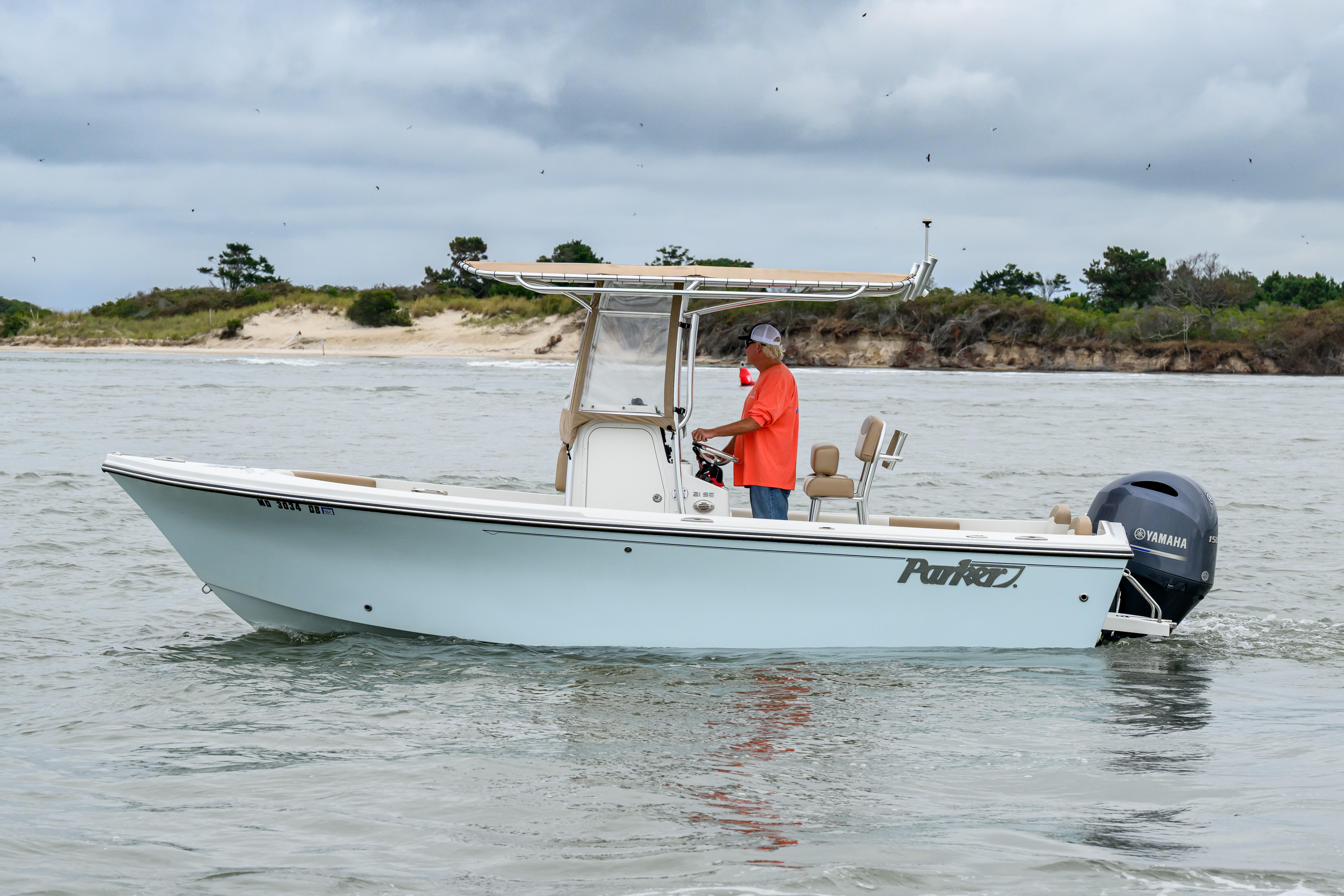 2018 Parker 21 Special Edition