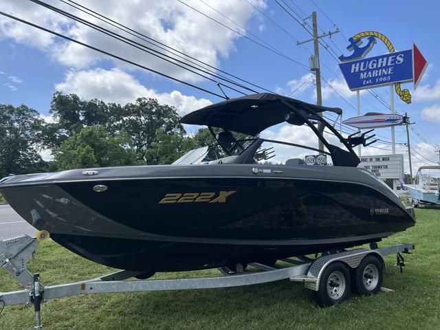 2025 Yamaha Boats 222 XD