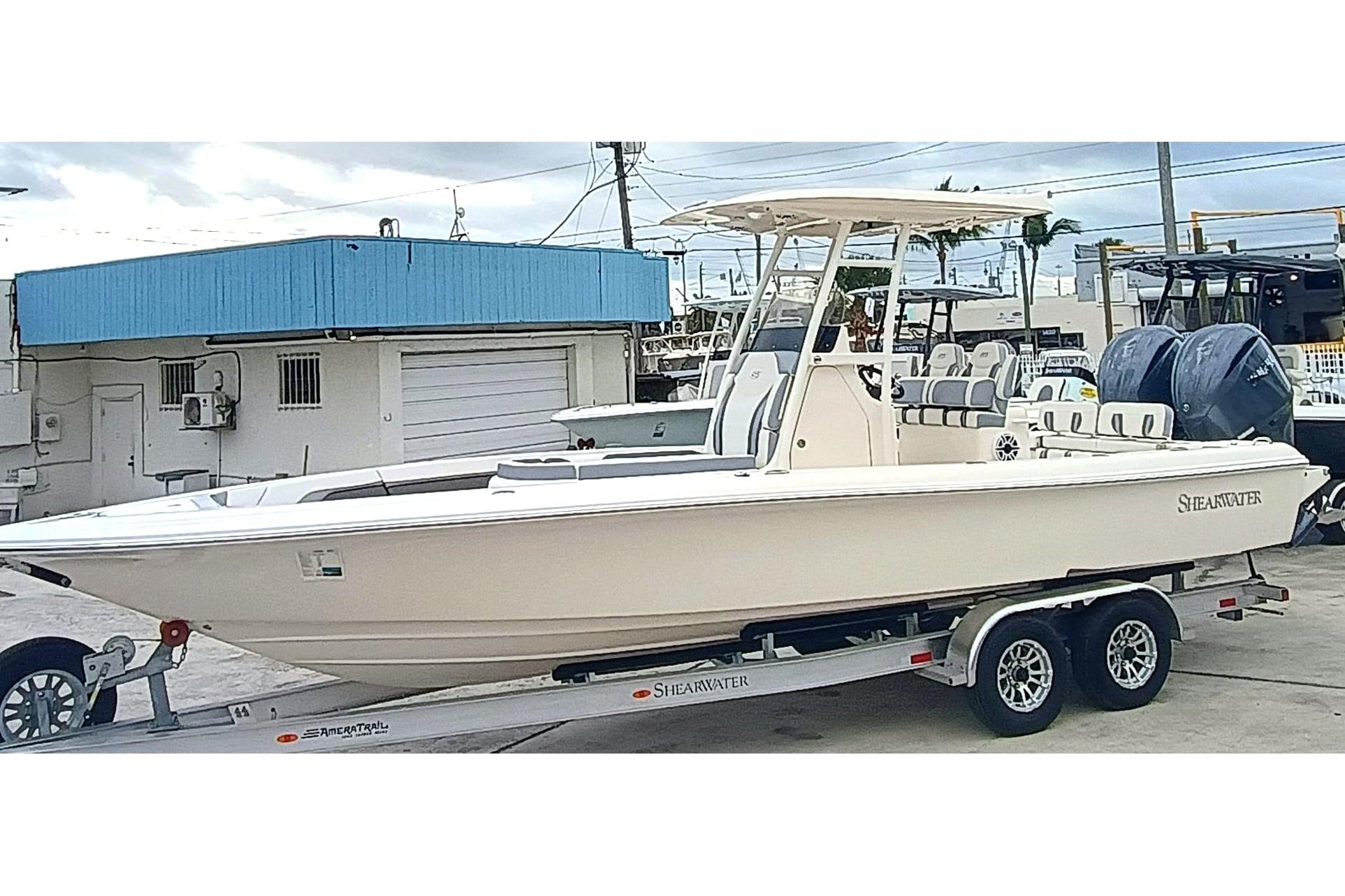 ShearWater 270 CAROLINA SS OPEN BOW