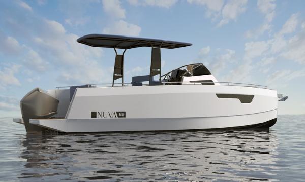 2025 Nuva M8 cabin