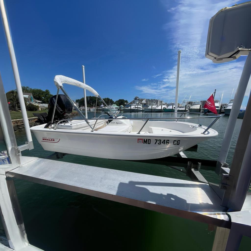 Boston Whaler 110 Sport 2015 BOSTON WHALER 110 SPORT TENDER