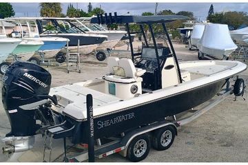 2023 ShearWater 260 Carolina SS