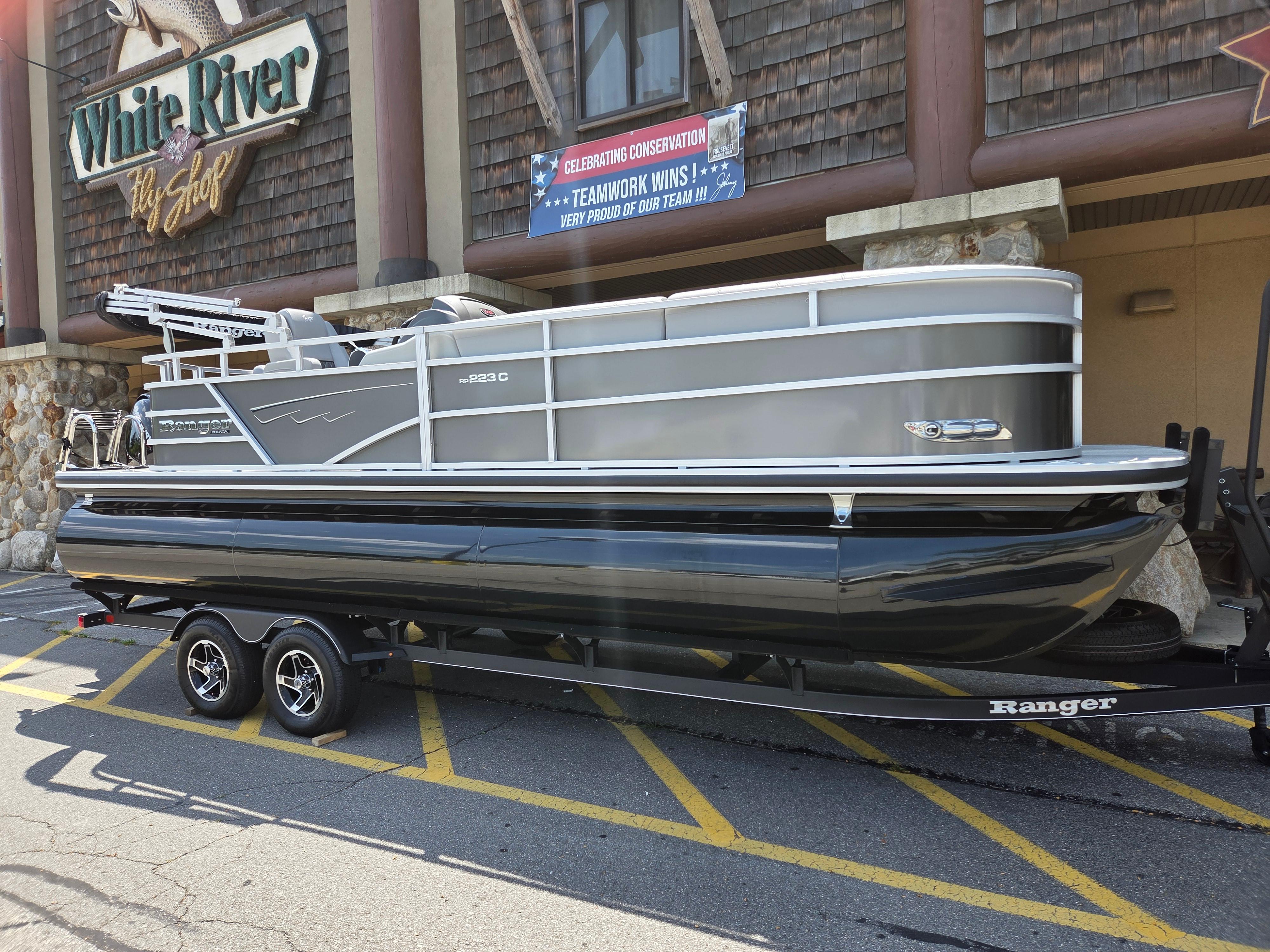 2024 Ranger Reata 223C