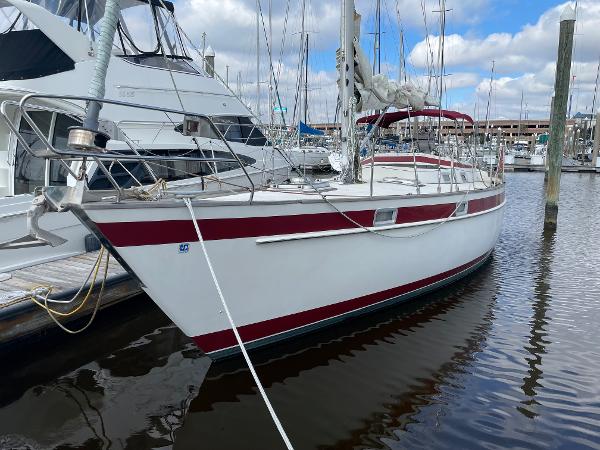 1983 Najad 371 American CC