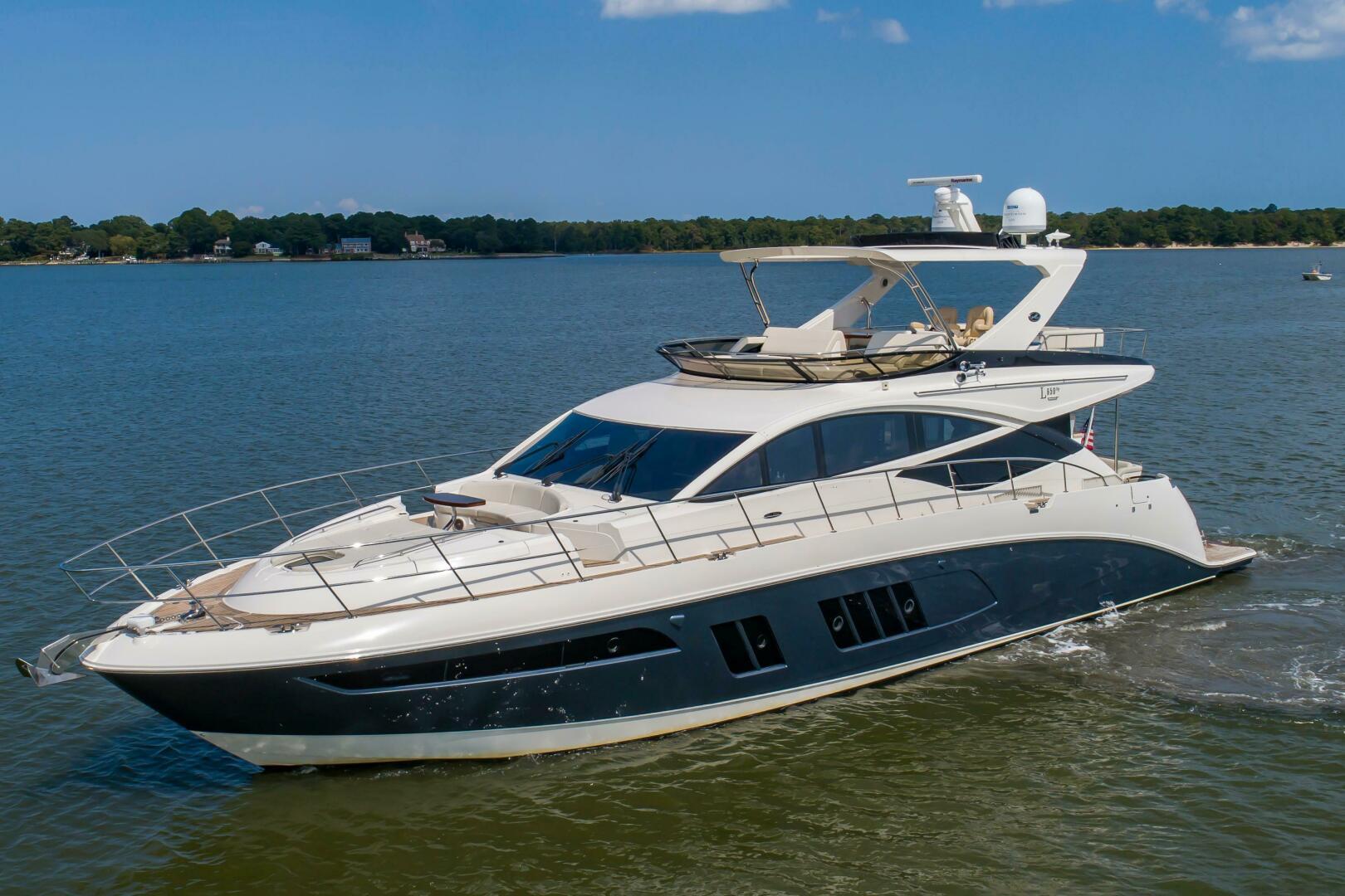 2015 Sea Ray L650 Fly