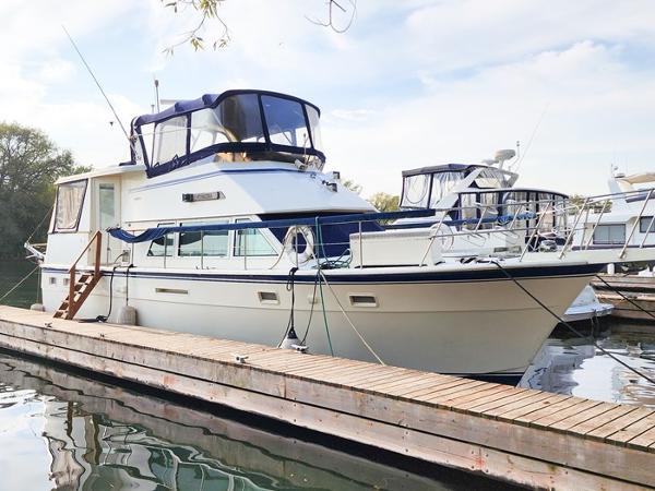 1988 Hatteras 43 Motoryacht