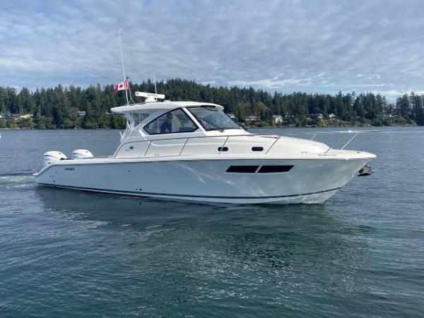 2024 Pursuit OS 355 Offshore