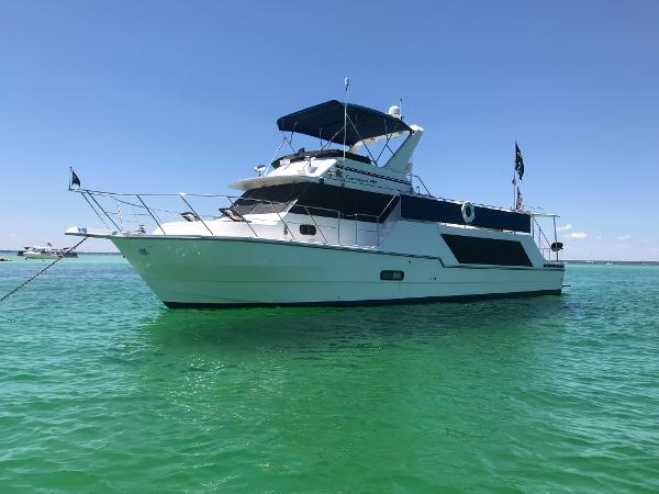 1990 Harbor Master Coastal Pilot House Motoryacht