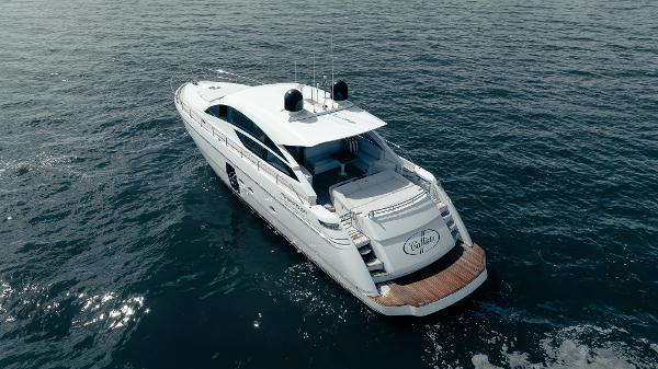 2014 Pershing 64