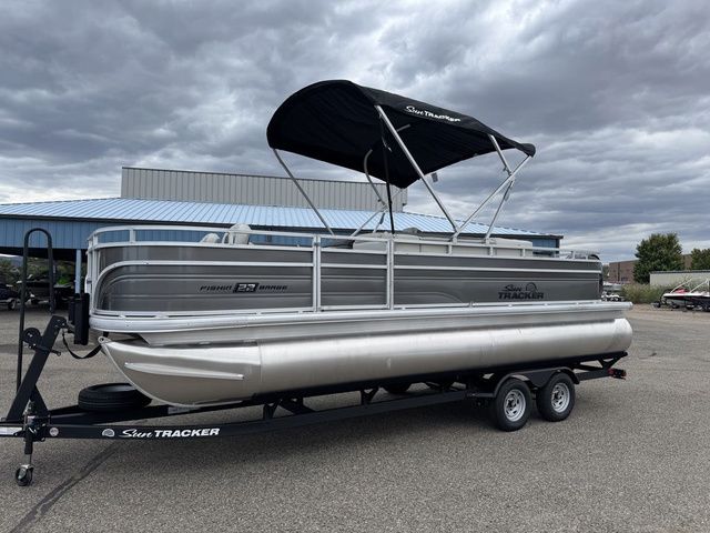 Sun Tracker Fishin' Barge 22 DLX