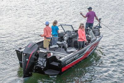 Crestliner 1850 Sportfish Outboard Boat