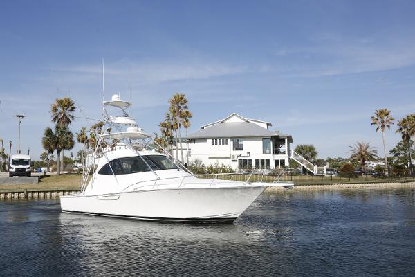 2014 Viking 42 Sport Tower