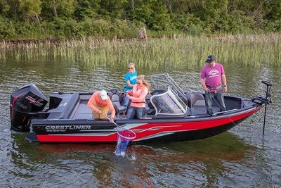 Crestliner 1850 SportFish SST Boat