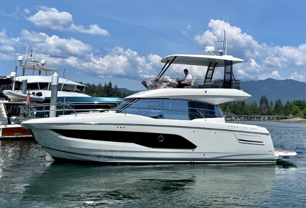 2023 Prestige 420
